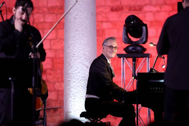 Split: Koncert Mateja Meštrovića i gudačkog orkestra milanske Scale na drugoj večeri Melodija Jadrana