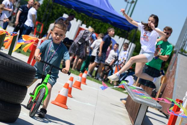 24sata Festival igračaka u Ivanić gradu 