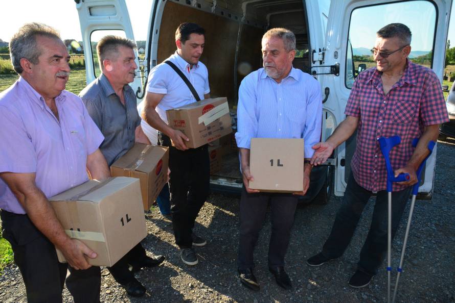 Bandić obećao sve: 9000 kuna za dijete, besplatan prijevoz...