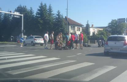 U sudaru motora s autom u Varaždinu ozlijeđen motociklist