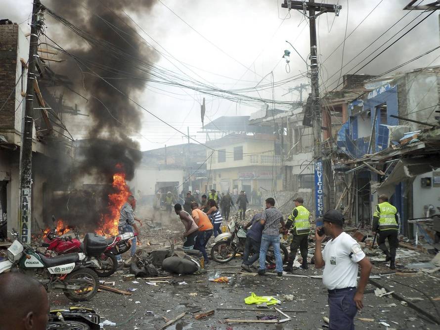 REUTERS/PXL