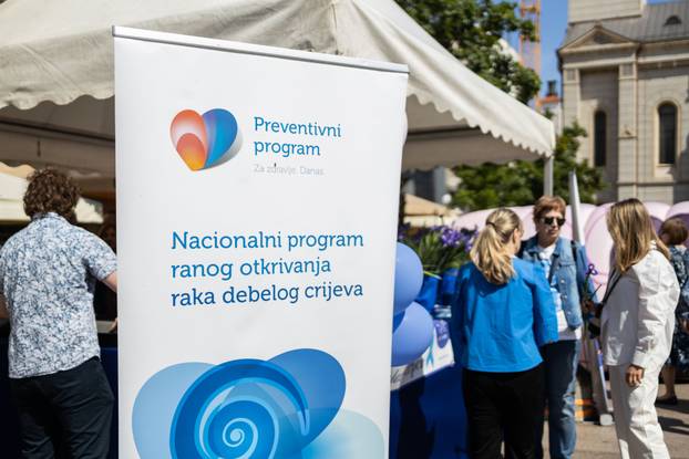 Zagreb: Obilježavanje Dana plavog irisa
