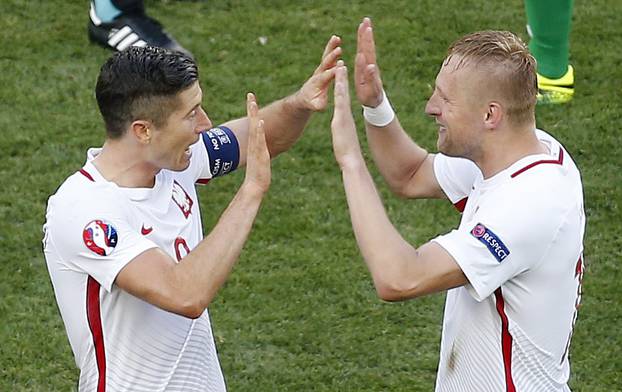 Poland v Northern Ireland - EURO 2016 - Group C