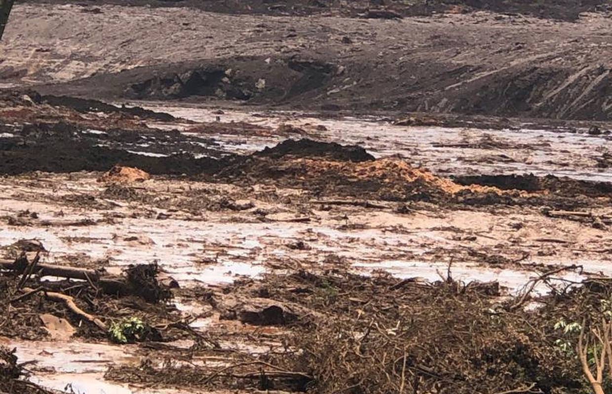 Puknuće brane u Brazilu: 200 nestalih i najmanje 9 mrtvih