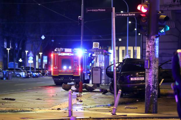 Jedna osoba poginula u prometnoj nesreći u Zagrebu