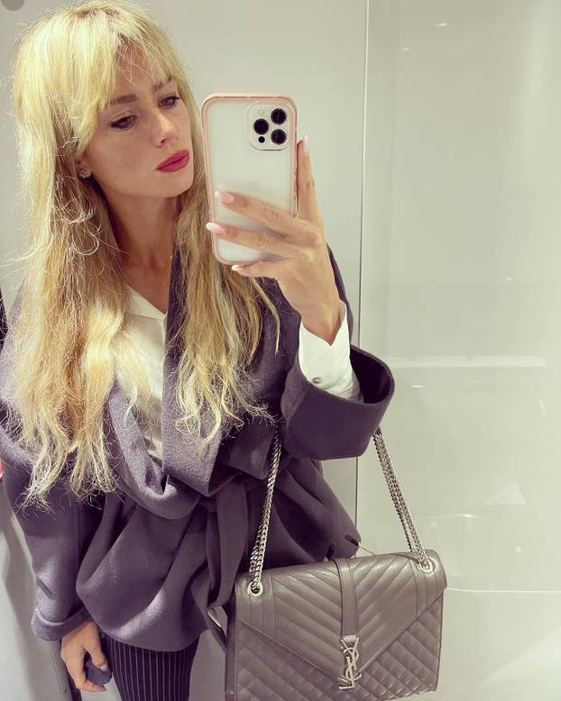 FOTO Talijanka napustila tenis, navukla tangice i postala model