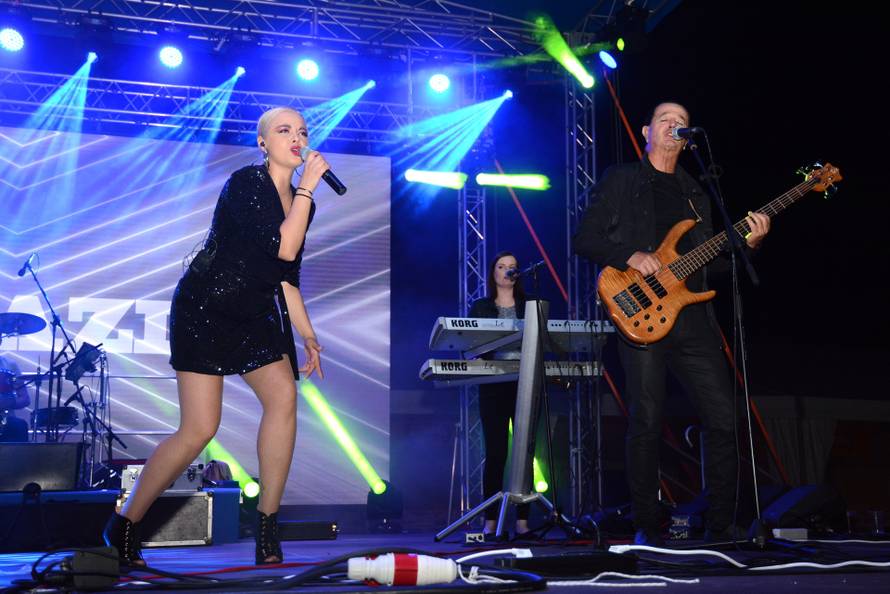 Ður?evac: Prvi dan ovogodišnje Picokijade publiku zabavljala grupa Magazin