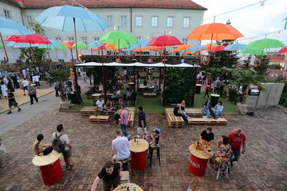 Zagreb:  Festival vrhunske hrane i glazbe Baš Naš otvoren je na platu Gradec
