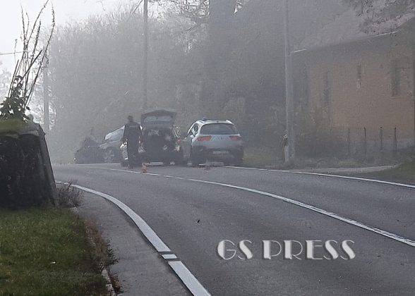 Tri mrtva u sudaru kod Udbine: Policajac u Škodi prešao u krivi smjer, poginula i dva radnika...