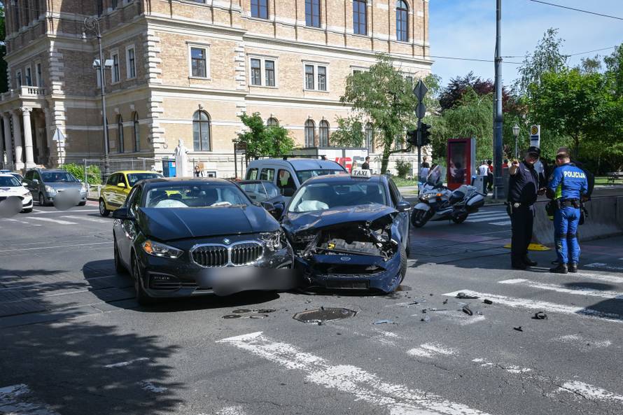FOTO Sudarila se tri auta kod Zrinjevca. Ne voze tramvaji...