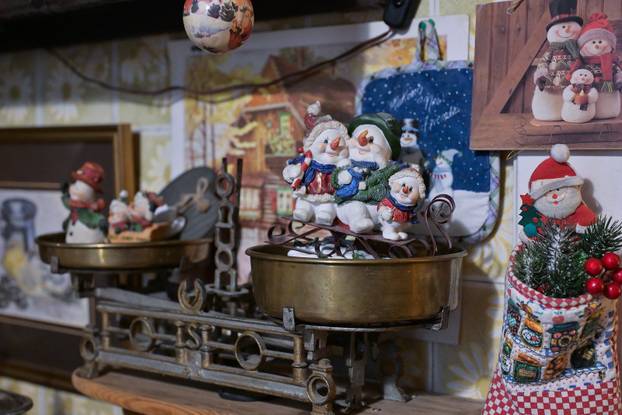 24SATA Zagreb: Stan ukrašen blagdanskim dekoracijama