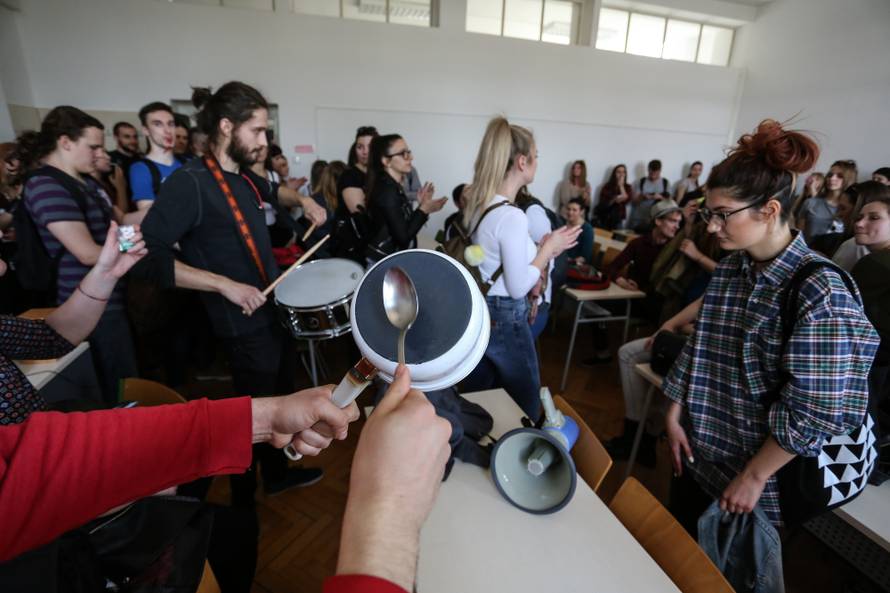 studenti_blokada
