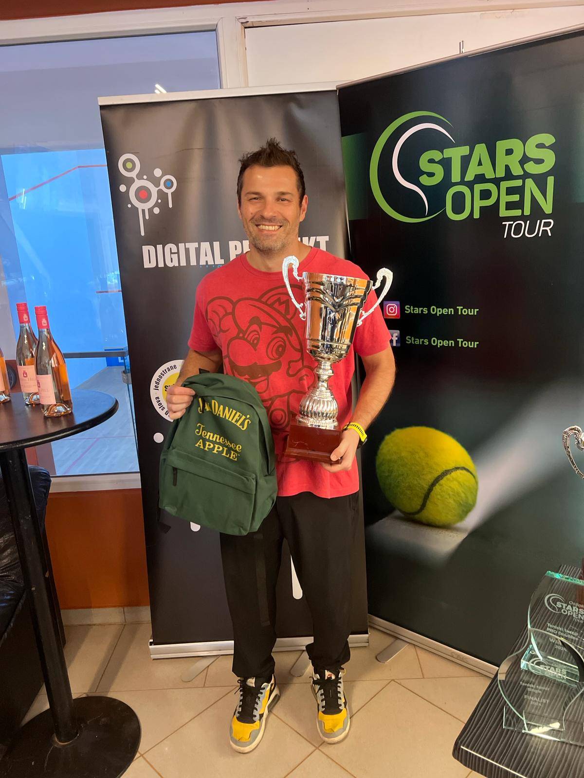 Dumboviću dva pehara na Stars Open Tour turniru u Osijeku