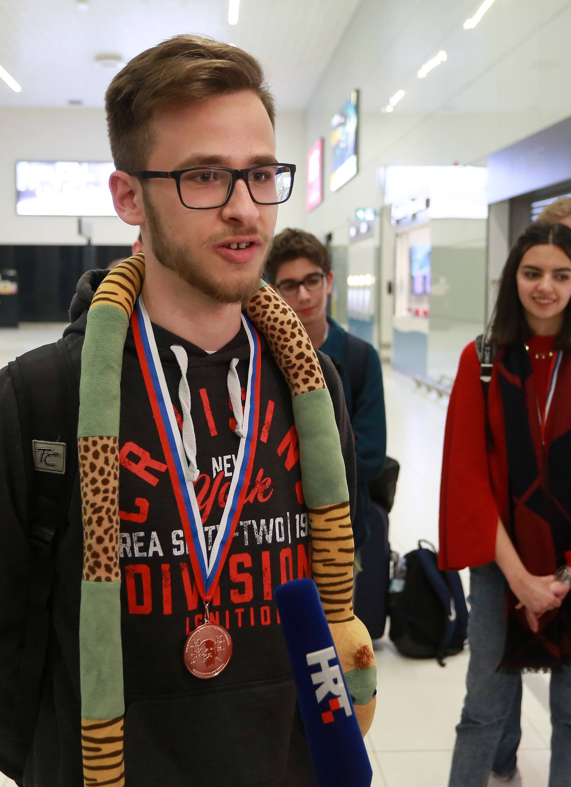 Hrvatski učenici osvojili tri medalje na natjecanju iz kemije