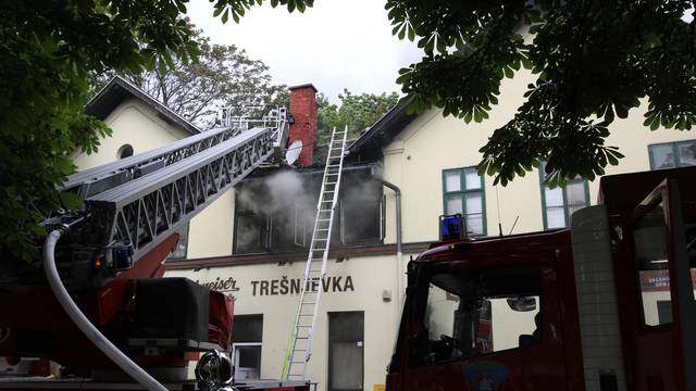 Zagreb: PoÅ¾ar na zagrebaÃ¨koj TreÅ¡njevci, gori poznata pivnica