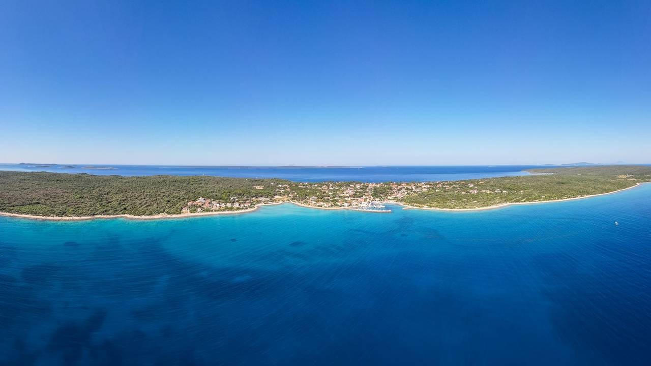 Zbogom gužvama: 14 hrvatskih otoka na kojima ne voze auti