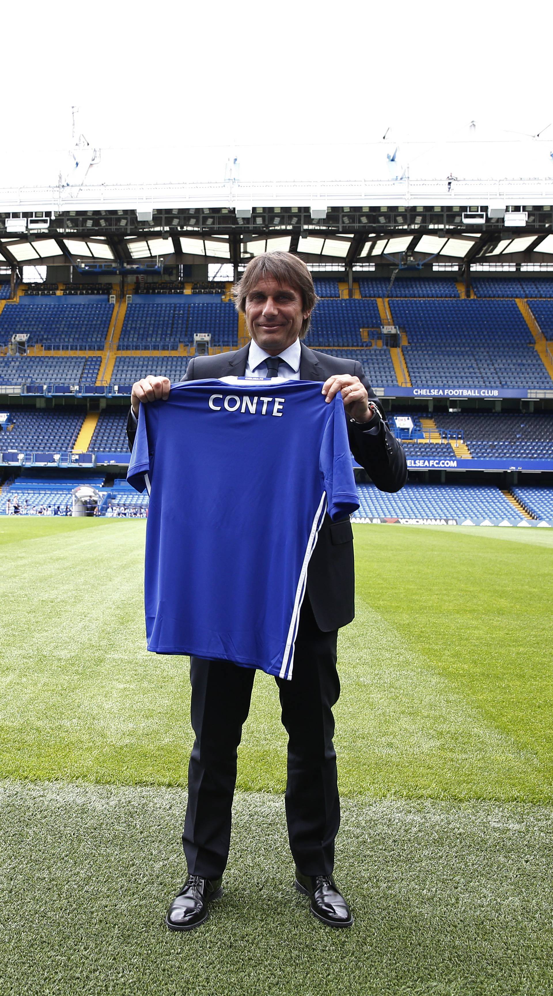 Chelsea - Antonio Conte Press Conference