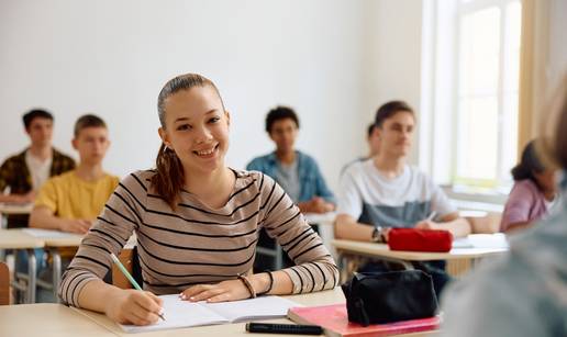 Matura je blizu, a online pripreme Teorem donose sve što maturantima treba za prolaz