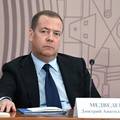 Medvedev: Rusija ne mari za Trumpov 'teatralni ultimatum'