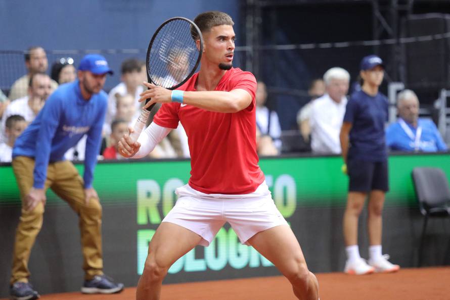 Osijek: Davis Cup, Hrvatska - Francsuka, Dino Prizmić - Corentin Moutet