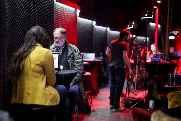 Zagreb: Izborni stožer Zorana Milanovića u Tvornici kulture