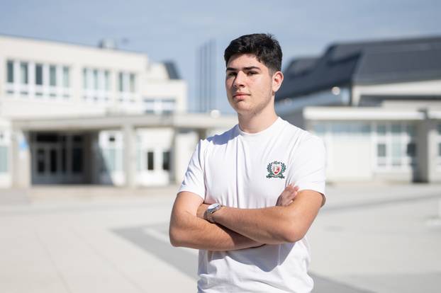 Gorički gimnazijalac Ante Matković ostvario maksimalan rezultat na državnoj maturi iz matematike