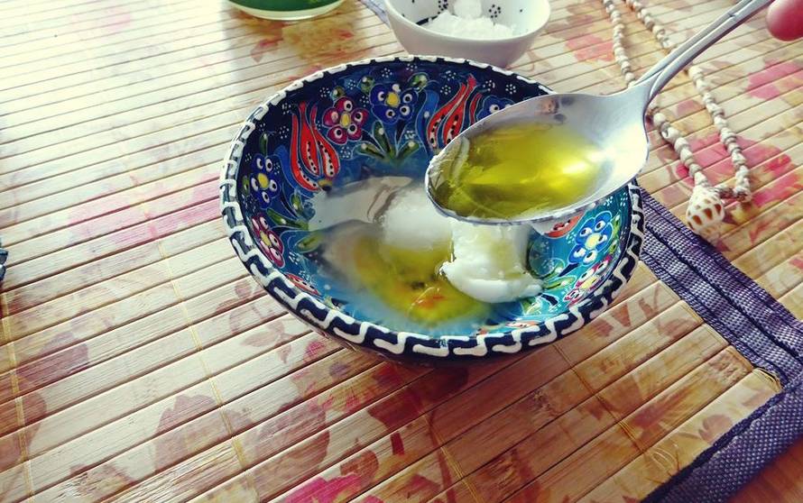 Kako napraviti prirodnu kremu za sunčanje u 5 minuta