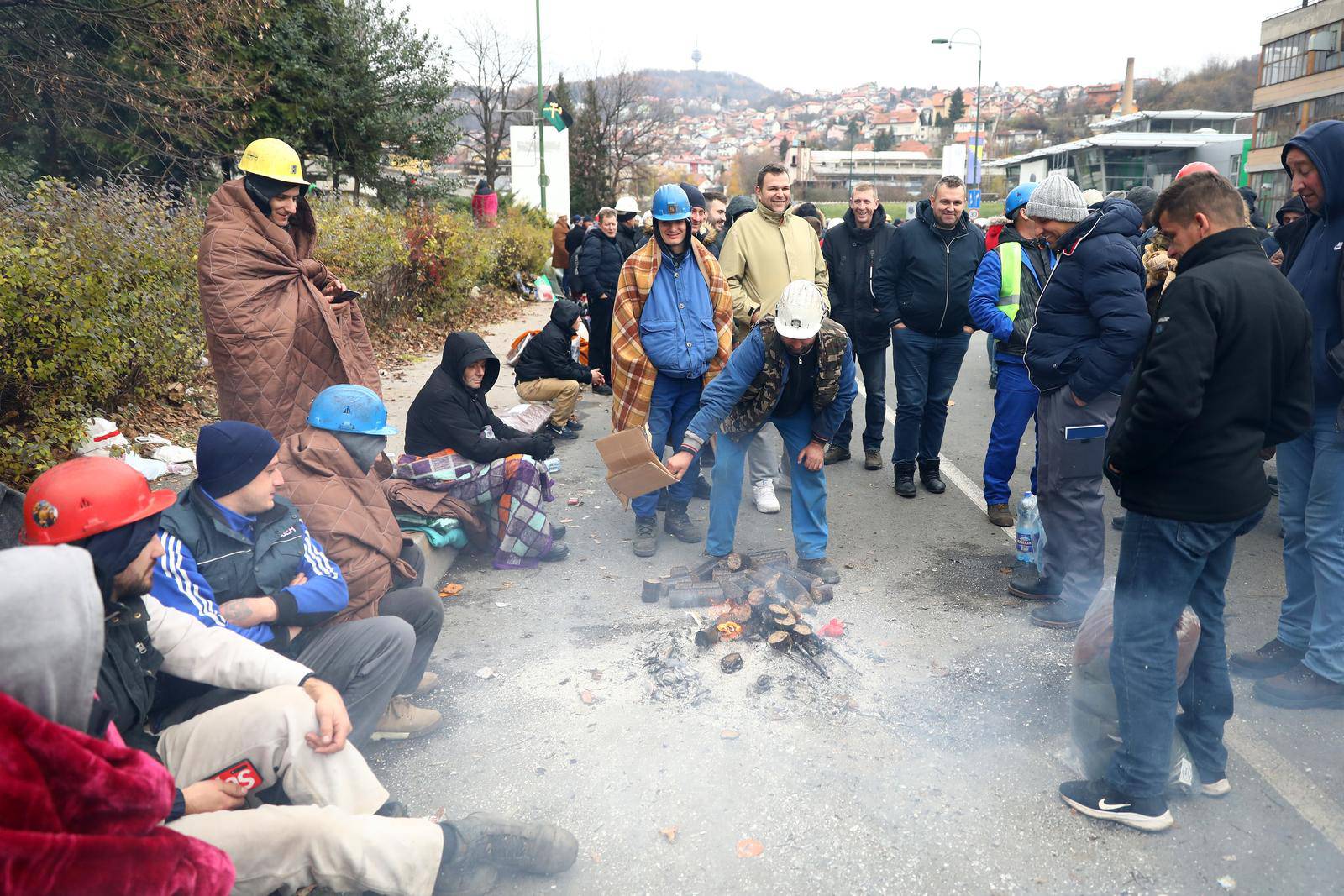Prosvjed rudara iz cijele BiH nastavlja se i danas