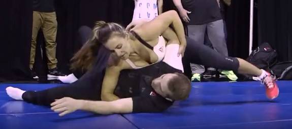 Atraktivna Miesha Tate prijeti: To je to, idem na sve ili ništa...