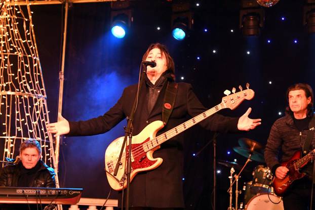 Bjelovar: Vlado Klember nastupio na dočeku Nove Godine