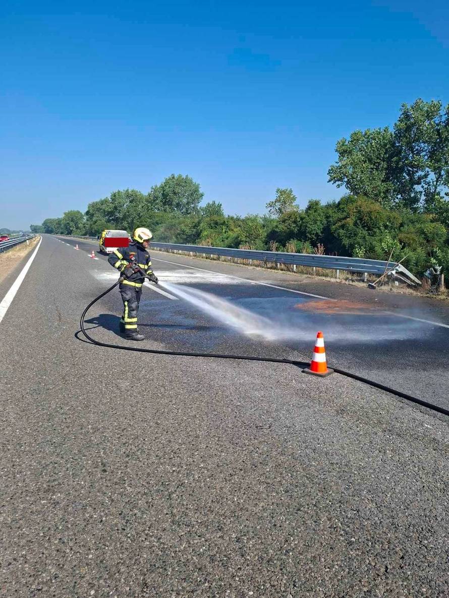 VIDEO Užas kod Nove Gradiške: Više ozlijeđenih u nesreći na A3. 'Gadno, autu je ispao motor...'