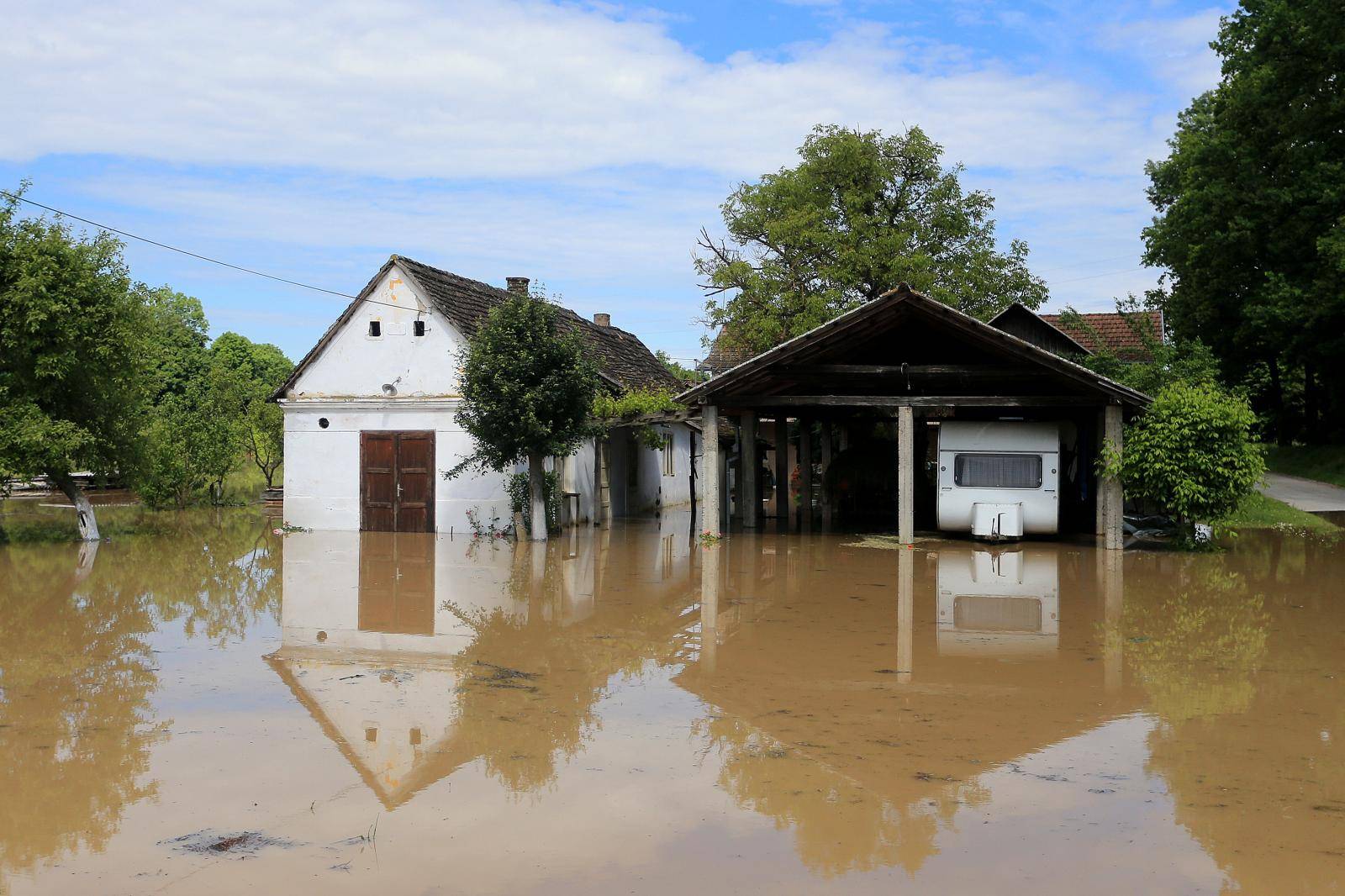 Pet godina od poplave u Gunji: Još malo i ostat će samo starci