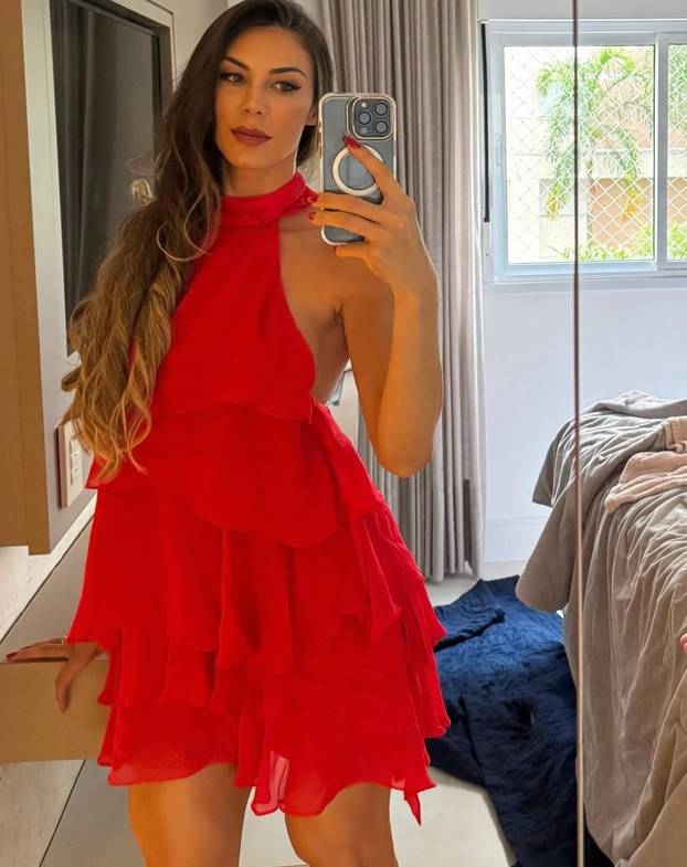 Savršeno isklesana! 'Liječnik mi je s 12 godina preporučio utege'