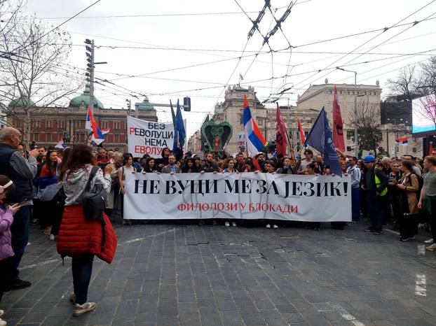 200 slika s masovnog prosvjeda