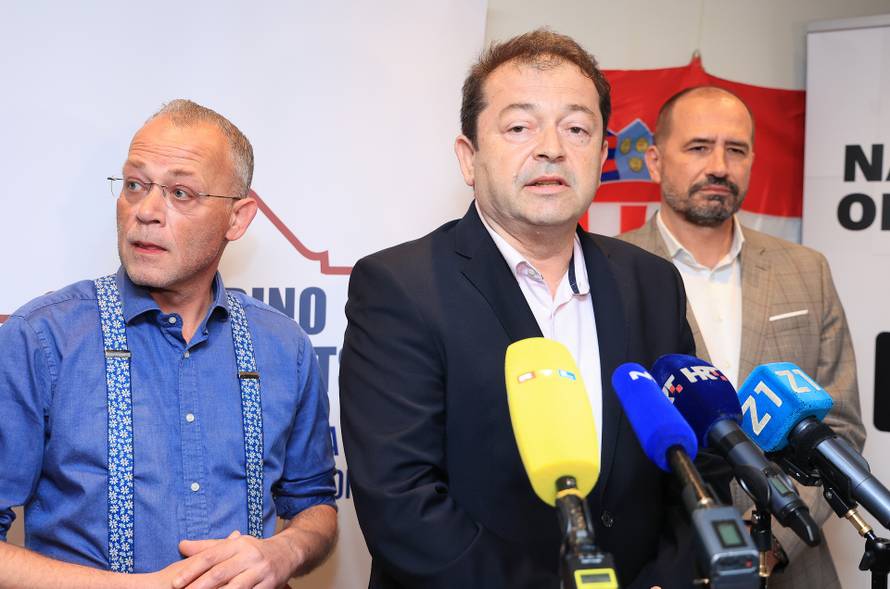 Zagreb: Tomislav Jonjić dao je izjavu za medije nakon izbornih rezultata