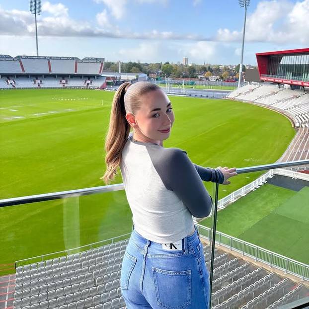 FOTO 'Dečki me u školi nikad nisu primjećivali, a danas ne mogu skinuti pogled s mene'