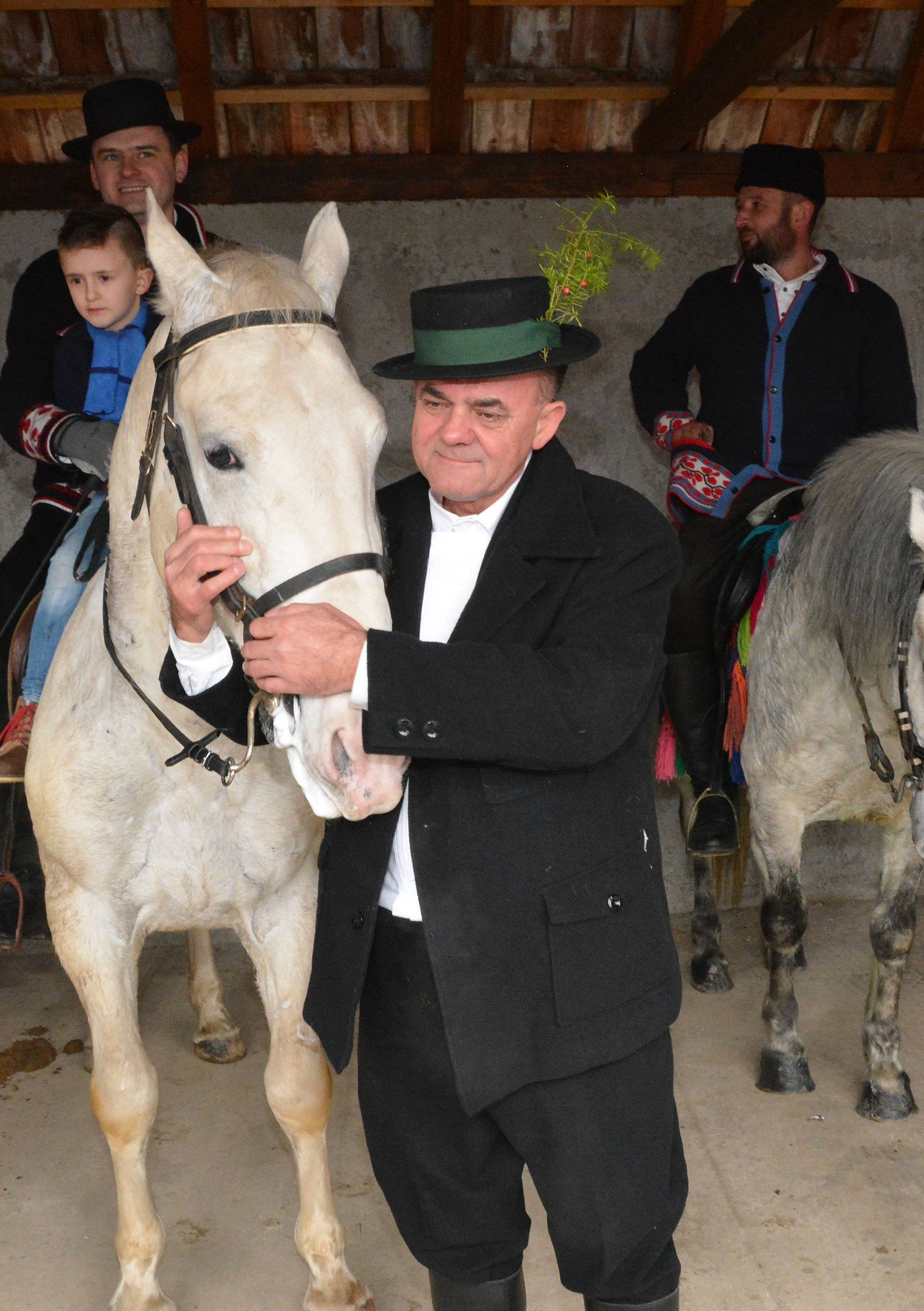 Župan Tomašević je na selu: 'Otišao je u roditeljsku kuću'