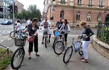 Sl. Brod: Akcija u policiji, prodaju bicikle za 20 kuna