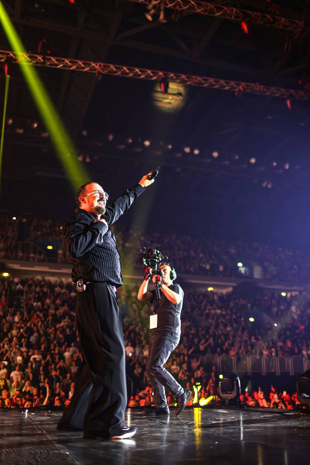 Koncert Tonya Cetinskog u Areni Zagreb