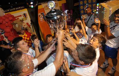Hajduk je u reprizi finala Kupa dobio Lokomotivu i uzeo titulu