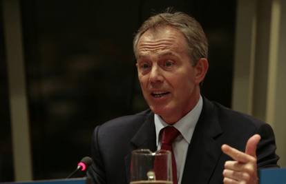 Tony Blair napao Irak iako je znao da nema rakete?