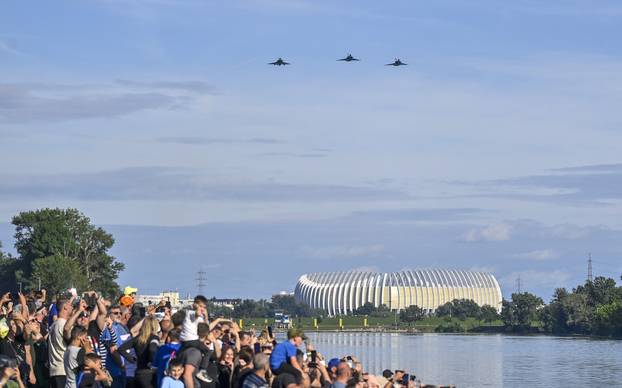 Zagreb: Vježbe prikaza sposobnosti Hrvatske vojske
