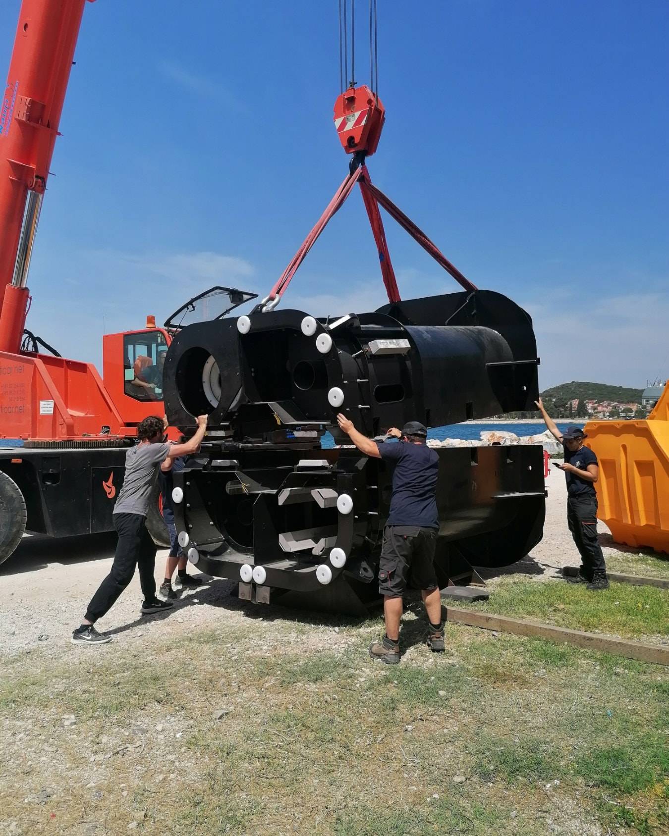 Bove teške 13 tona u Rovinju su jedinstvene u Hrvatskoj: Idu na višegodišnju misiju na Jadranu