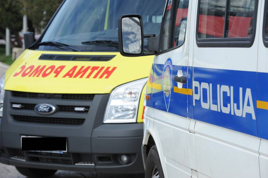 Htio zapaliti Uskršnji krijes s karabitom pa završio u bolnici