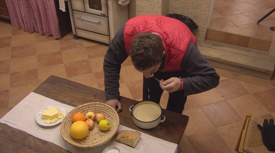 Uzbuna na farmi: Josipa ukrala puding pa ga cijelog uništila