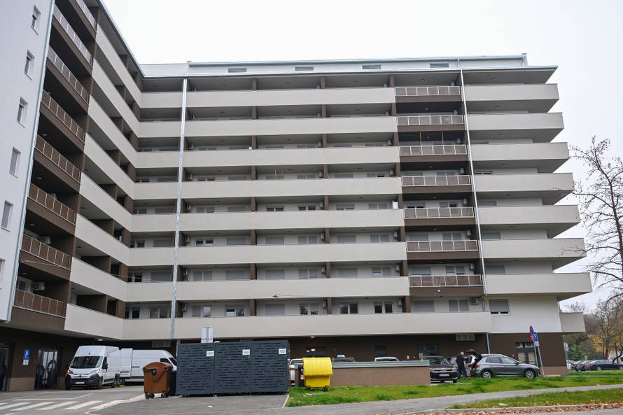 Zagreb: Stanari kupili stanove od Pionira, Crkva stavila zabilježbu na nekretninu