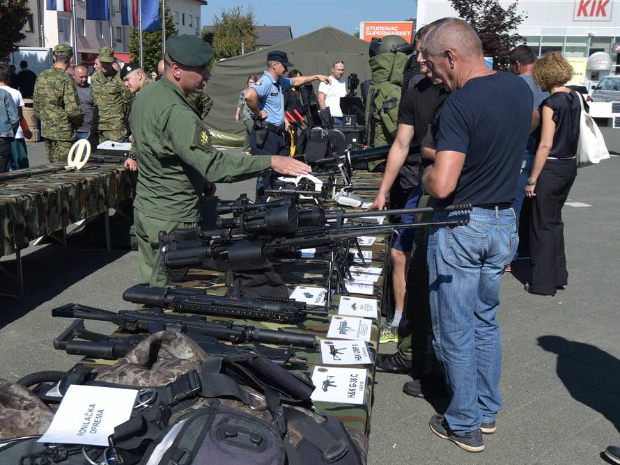 GospiÄ: ObiljeÅ¾avanje 25. obljetnice vojno redarstvene operacije MedaÄki dÅ¾ep