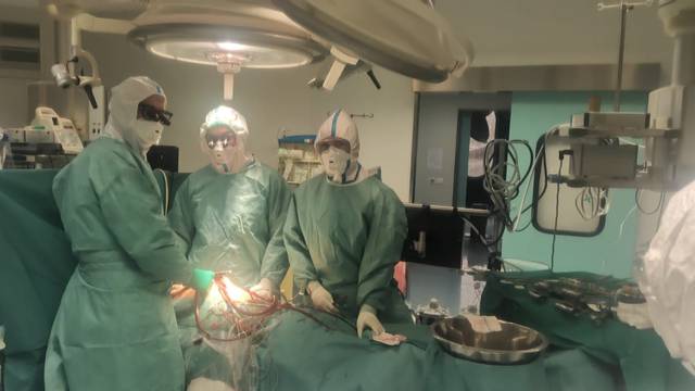 Liječnici u KB Dubrava spasili mladića s koronom i upalom na srcu: 'To nitko nije preživio'