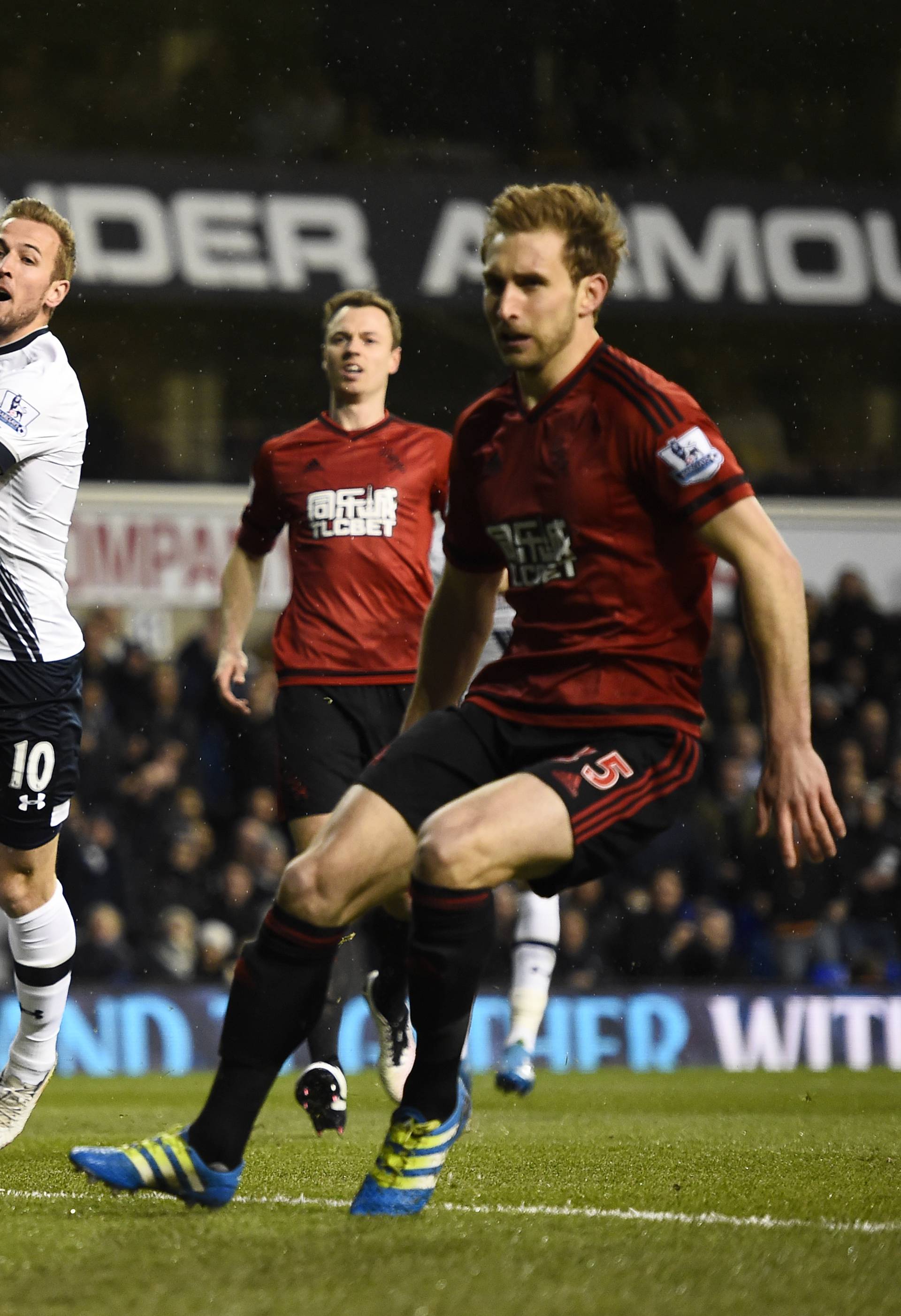 Tottenham Hotspur v West Bromwich Albion - Barclays Premier League