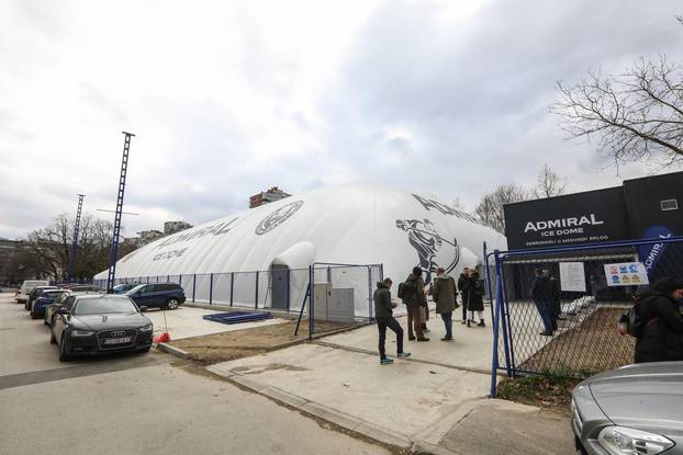 Zagreb: Predstavljanje Admiral ledene kupole